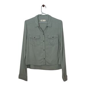 NEW Hollister Women’s Cropped Utility Shirt Button Up Long Sleeve Size Medium